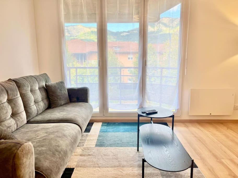 T3 Carducci Terrasse Apartman Bonneville Kültér fotó